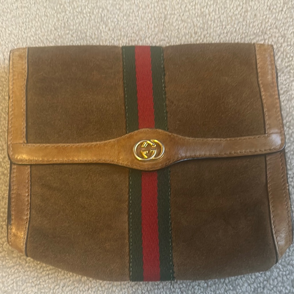 Gucci Women’s Vintage Clutch Bag